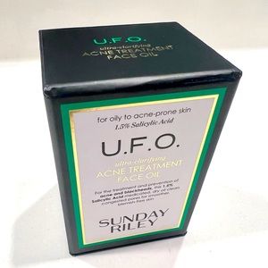 Sunday Riley U.F.O. Ultra Clarifying Acne Treatment Face Oil 1.18oz